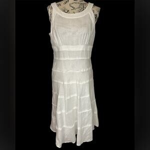 Jones New York White 100% Linen midi dress. Size S
